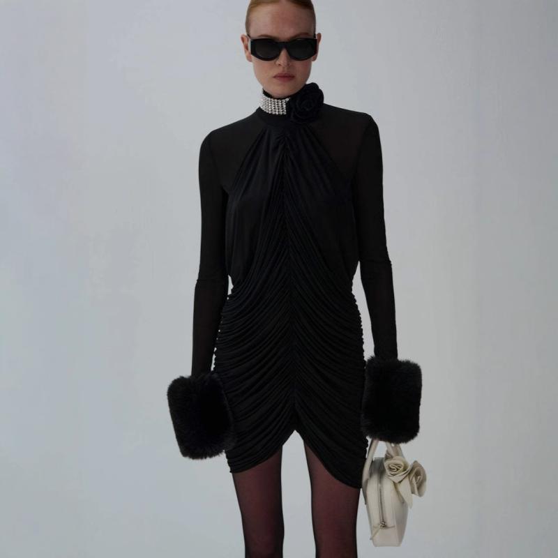 衣装 ロング御召しもの 黒いこと 黒 締め付ける筋目 ロング捩り 修身 か細い相応う 人となり 太陽面爆発捩り ミニスカート 膝丈 フォーマル 逢魔が時 成人女性用 可愛らしい 伸縮性 軽さ 生まれ変わり衣料繊維 ご機嫌酉の方角 ビッグ影ぼうし V素っ首 通い用 普段