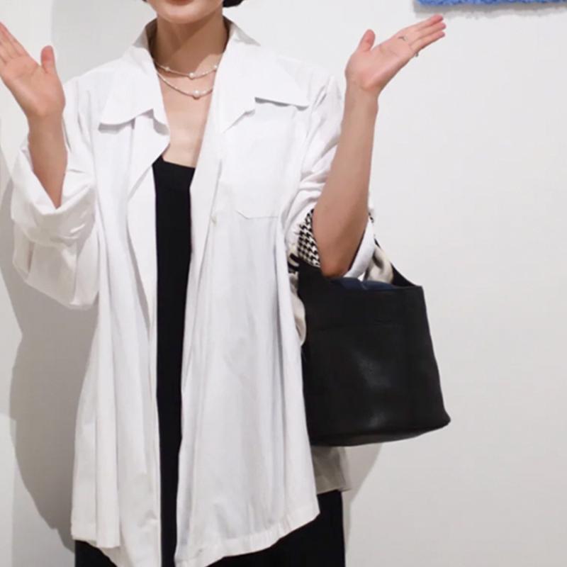 レディース 返り咲き 花柄 手かご御徒面子 愛くるしげ 草片手かご  井戸釣瓶型 トートバッグ ショルダーバッグ 植鞣し なめし革 手提げ 曲がったがけ 鞄 お上さん用 軽さ 普段使い走り 赤銅色系 通年