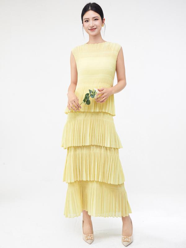 ワンピース レディース 春夏 ノースリーブ ロング丈 ドレス ティアードスカート フレアシルエット 膝丈 体型カバー ゆったり 大きいサイズ プラスサイズ 着痩せ 高級感 エレガント きれいめ 清楚 かわいい ナチュラル フェミニン リゾート デート 通｜リバーパディ