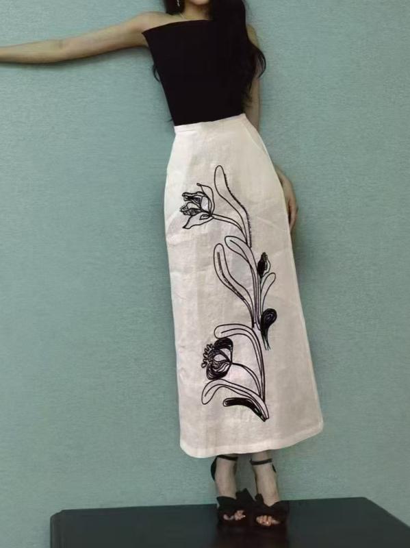 スカート レディース ロング丈 花柄 刺繍 膝下丈 フレアスカート ミモレ丈 ボトムス エレガント きれいめ 大人かわいい 上品 カジュアル ナチュラル フェミニン 体型カバー ゆったり 大きいサイズ 細見え お腹周りカバー 普段使い お出かけ オフィス|リバーパディ