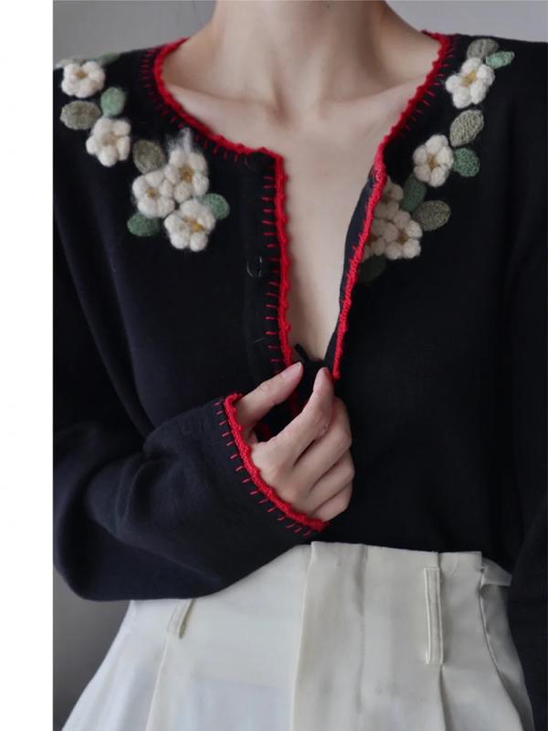 ニット レディース セーター カーディガン 秋冬 長袖 アウター 羽織り トップス フレンチ レトロ 刺繍 花柄 切り替え 鉤針編み 繊細 高級感 体型カバー ゆったり 着痩せ プラスサイズ 大きいサイズ 普段使い お出かけ 上品 かわいい カジュアル ｜リバーパディ 5,857円
