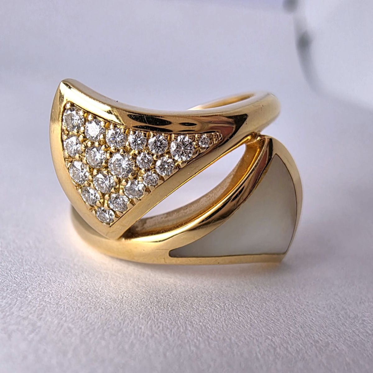 【値下げ】BVLGARI ブルガリ ディーヴァ ドリーム MOP マザーオブパール ダイヤモンド K18PG 750PG ピンクゴールド 15.5号 8.3g リング・指輪 K18ピンクゴールド レディース【中古】