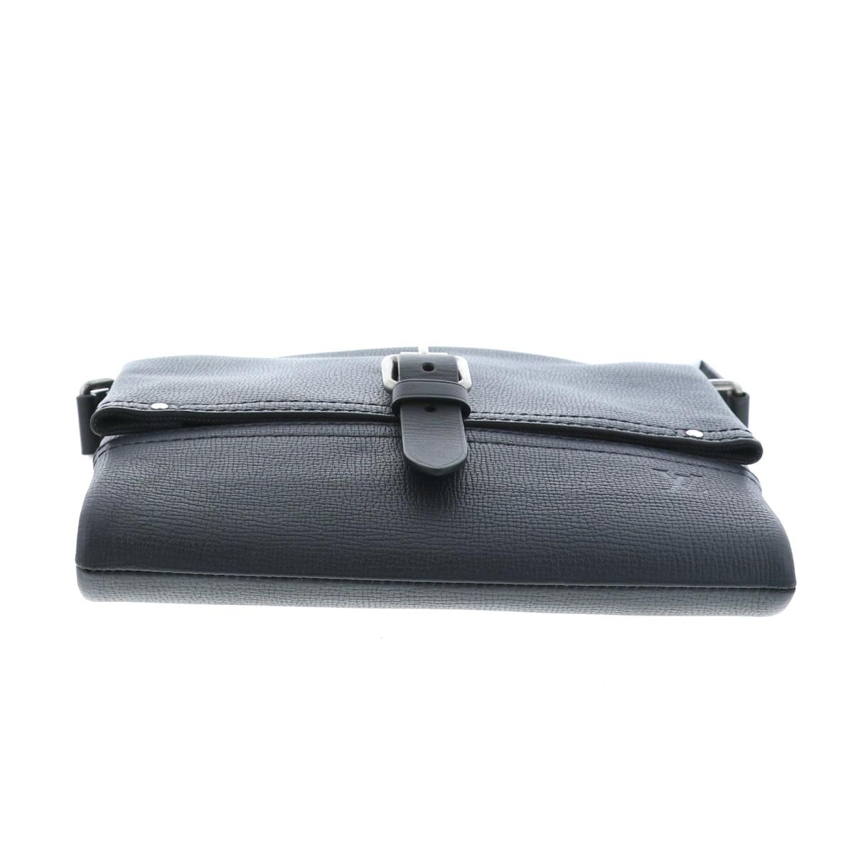 LOUIS VUITTON （ルイヴィトン） ｷｬﾆｵﾝ・ﾒｯｾﾝｼﾞｬｰPM Black ﾌﾞﾗｯｸ 