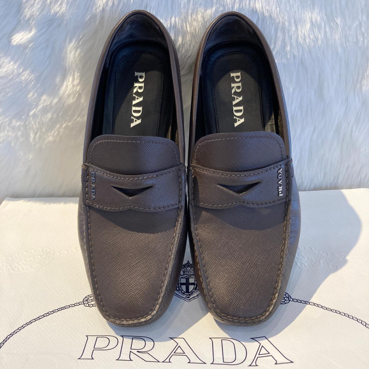 【新品未使用】PRADA プラダ　スエード　ローファー　モカシン サイズ8 新品未使用】PRADA プラダ スエード ローファー モカシン サイズ