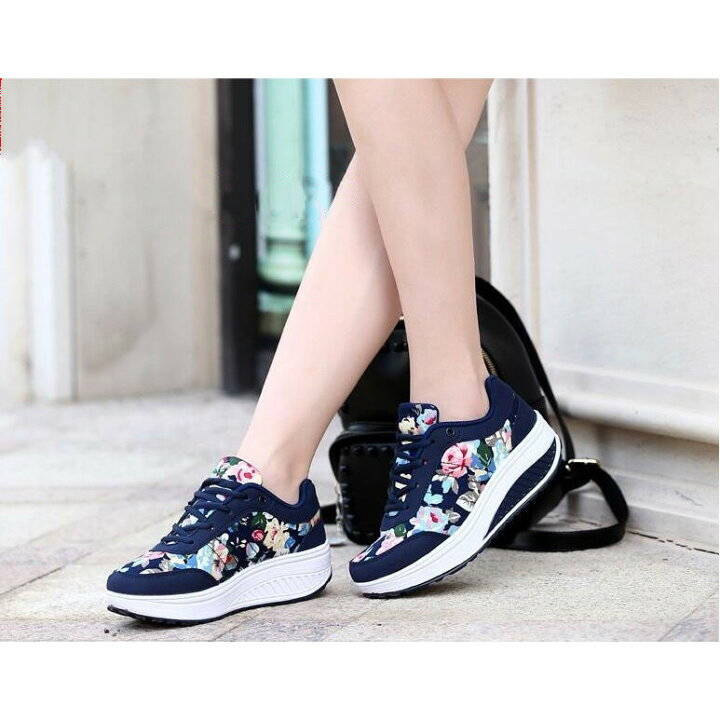 楽天市場】スポーツ 疲れにくい 花柄 厚底 スニーカー