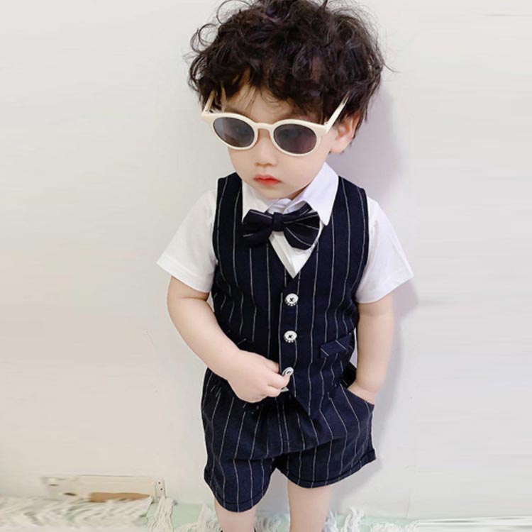 高評価なギフト 男の子 スーツ フォーマル 子供 結婚式 ベビー 夏用 男児 ベストスーツ 半袖 おしゃれ キッズ 紳士風 赤ちゃん 半ズボン コンクール 出産祝い 110 七五三 100 お呼ばれ 誕生日 入園 90 写真撮影 発表会 送料無料 こども 80 1cm 高評価なギフト 男の子 スーツ フォーマル 子供 結婚式 ベビー 夏用 男児 ベストスーツ 半袖 おしゃれ キッズ 紳士風 赤ちゃん 半ズボン コンクール 出産祝い 110 七五三 100 お呼ばれ 誕生日 入園 90 写真撮影 発表会 送料無料 こども 80 1cm