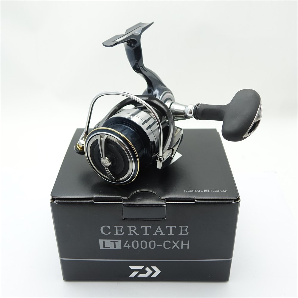 中古 Daiwa ダイワ Certate Lt4000 Cxh スピニングリール 箱付き 19年モデル Mozago Com