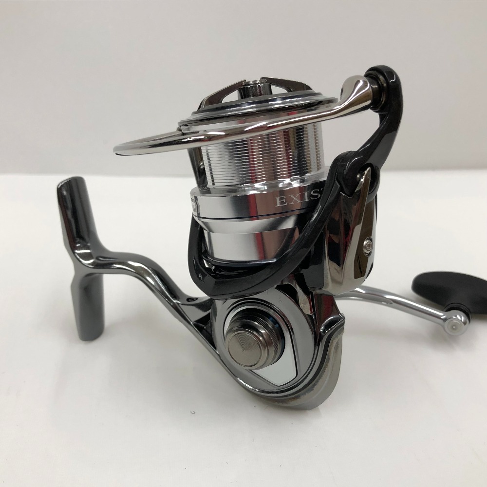 中古 中古 Daiwa 0557 ダイワ スピニングリール 0557 Aランク スピニングリール 18イグジストlt3000 Ch 売れ