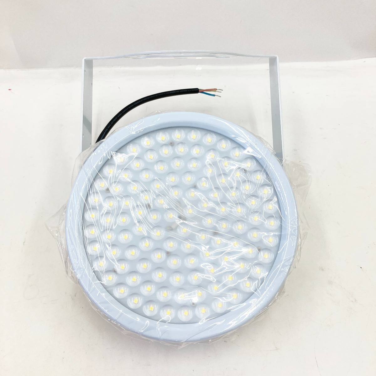 【中古】 LED 照明器具 高天井照明 HW-DDW90N-MSLO Sランク