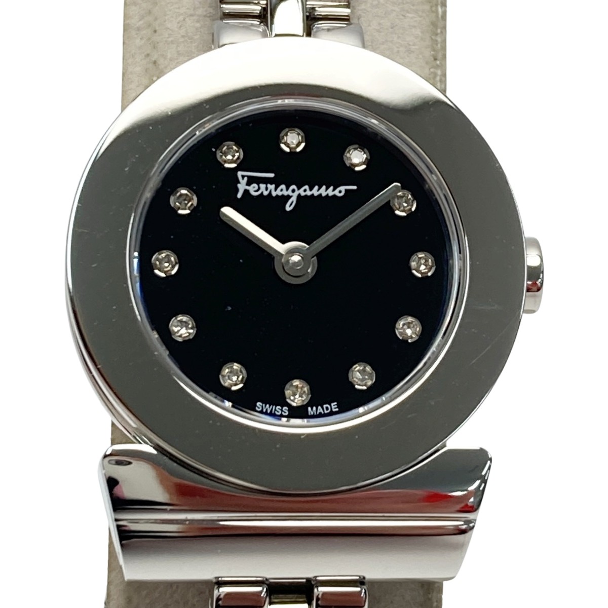☆☆【中古】Salvatore Ferragamo サルヴァトーレフェラガモ ガンチーニ 12Pダイヤ SFBF00218 ブラック クォーツ レディース 腕時計 箱・取説有 Bランク