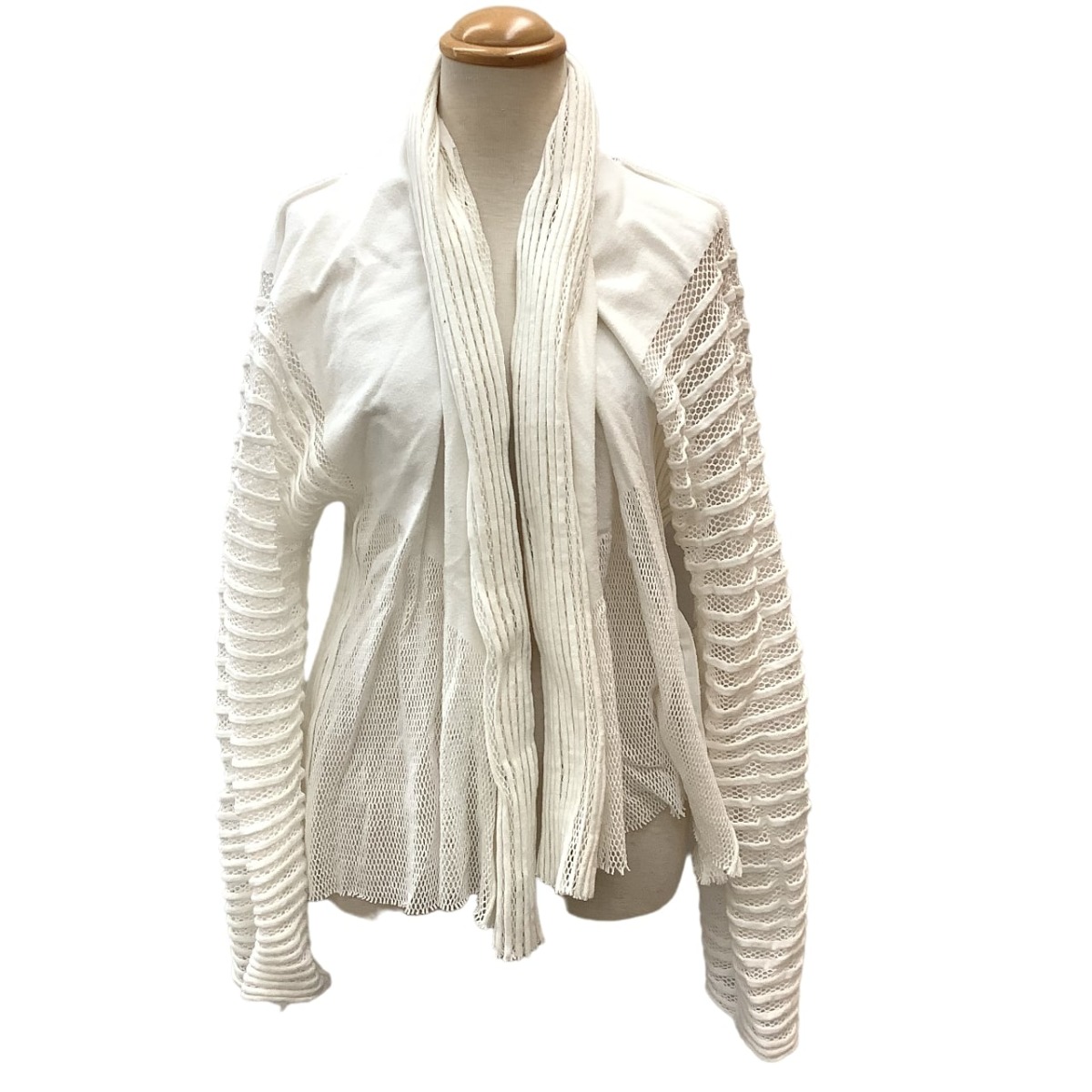 【中古】ISSEY MIYAKE FETE A.POC イッセイミヤケ 変形 レア プリーツ カーディガン IF92KO069 ホワイト Bランク