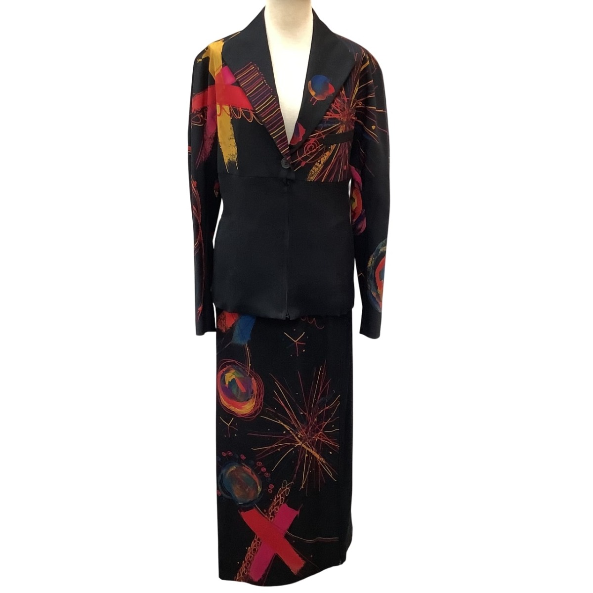 【中古】ISSEY MIYAKE イッセイミヤケ 激レア セットアップ 上衣 スコート SIZE L IM73-FD019 黒いこと B位置づける