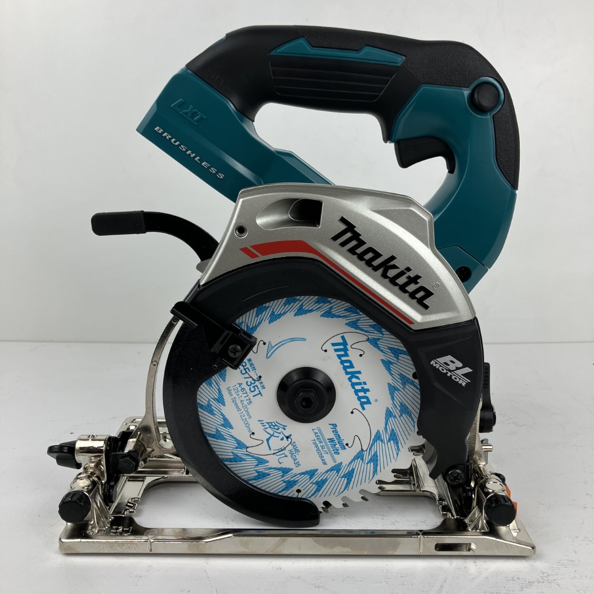 ЗЗ【中古】MAKITA マキタ 18v 125mm 充電式丸のこ バッテリーx2 充電器 ケース付 HS474D ブルー Sランク