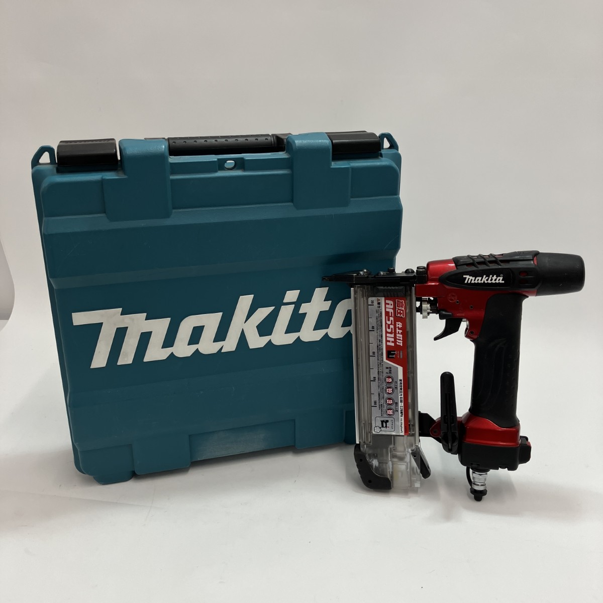 【中古】MAKITA マキタ フィニッシュネイラ AF551H 高圧 55粍 入れもの付 B序列付ける