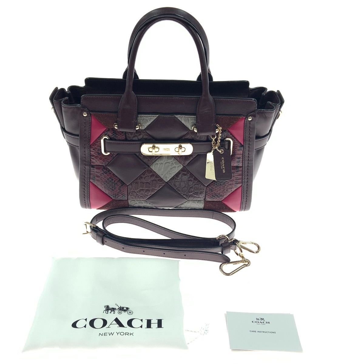 新品保管 COACH スワッガー　2way ハンドバッグ レザー バイカラー 新品保管 COACH スワッガー 2way ハンドバッグ レザー バイカラー