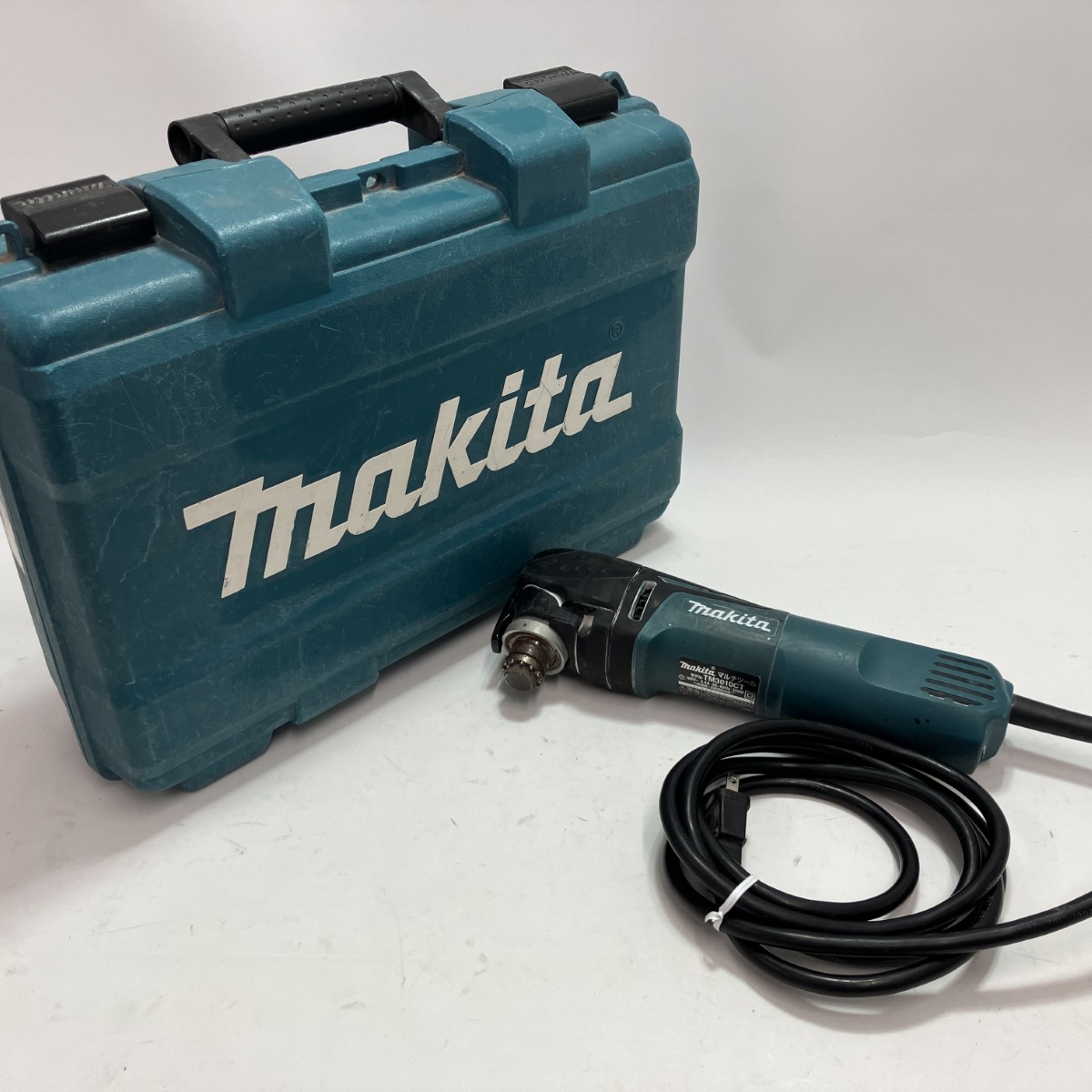【中古】MAKITA マキタ マルチ手道具 TM3010CT 青み 入れもの付 C序列付ける