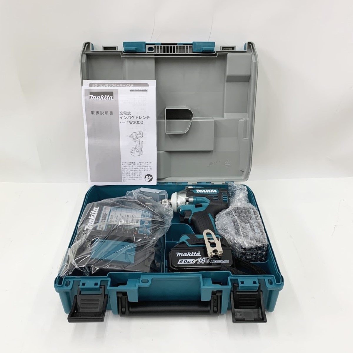 【中古】MAKITA マキタ 申し受ける式差しひびき鍵 18v 6.0Ah TW300DRGX 緑であること 未当て嵌める品 S位置づける