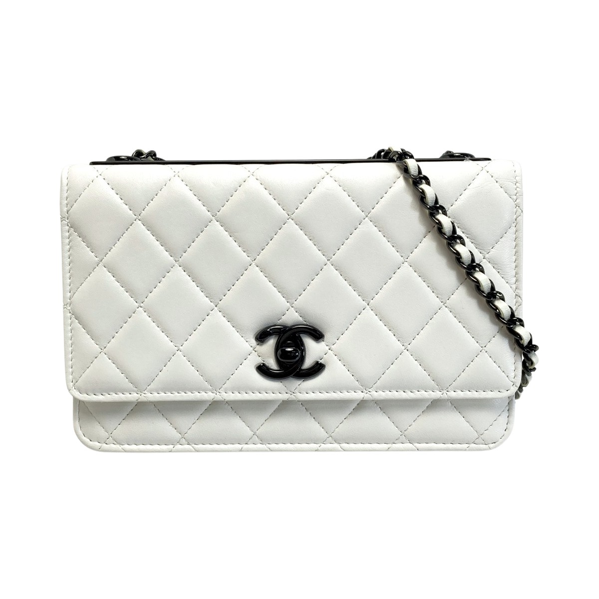 【中古】CHANEL シャネル マトラッセ トレンディCC チェーンウォレット 80982 ホワイト&times;ブラック ラムスキン ショルダーバッグ Bランク｜リサイクルビッグバン店