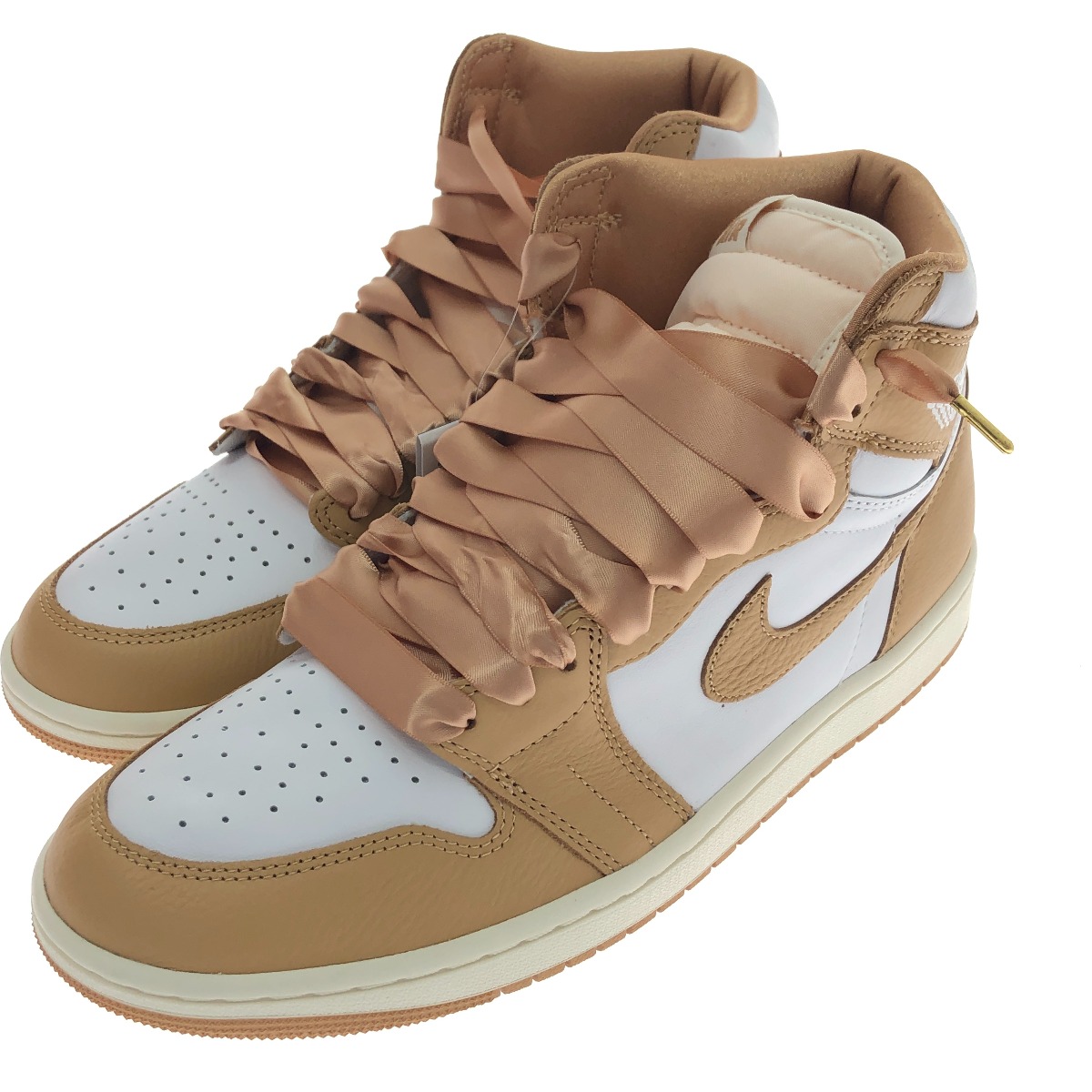 □□【中古】NIKE ナイキ エアジョーダン1 レトロ ご機嫌 OG プラリネ 27.5ｃｍ FN6622 201 白いこと×ベージュ A位置づける