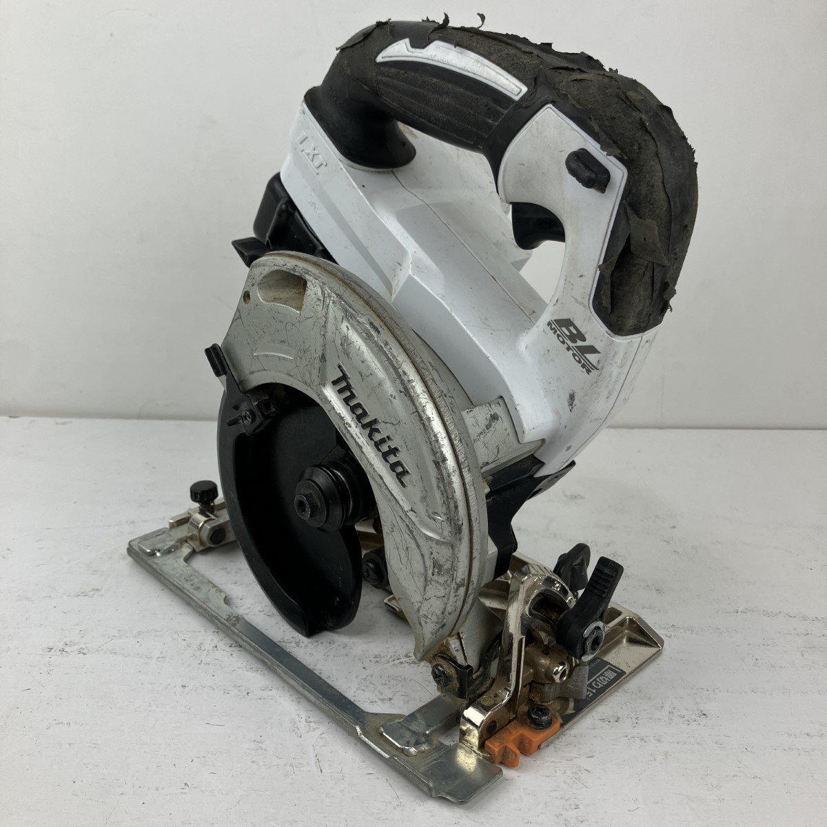 楽天市場】【中古】 makita マキタ 125mm 充電式マルノコ HS470D 楽天市場】【中古】 makita マキタ 125mm 充電式マルノコ HS470D