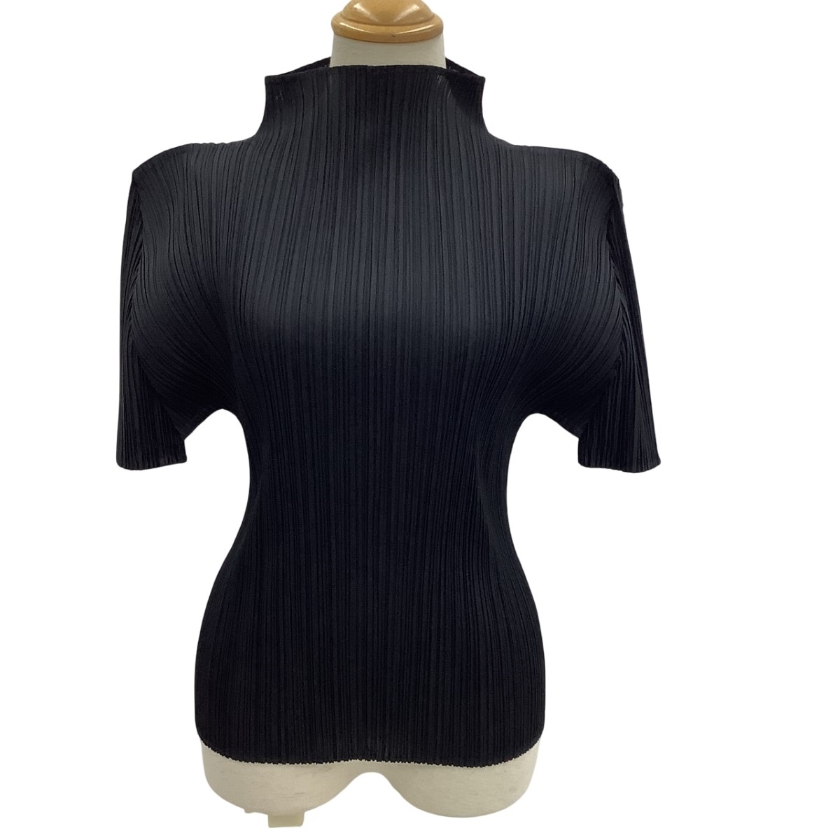 ISSEY MIYAKE FETE イッセイミヤケ プリーツカットソー 楽天市場】【中古】ISSEY MIYAKE PLEATS PLEASE ｜イッセイ