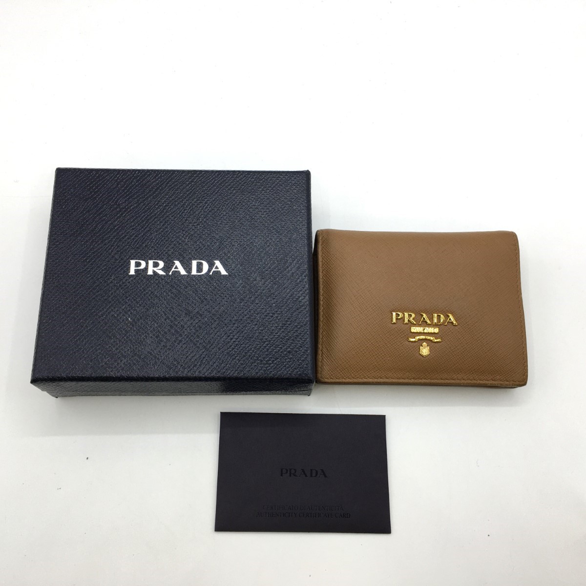 ◎◎【中古】PRADA プラダ サフィアーノレザー2つ折り財布 1MV204 キャラメル Cランク