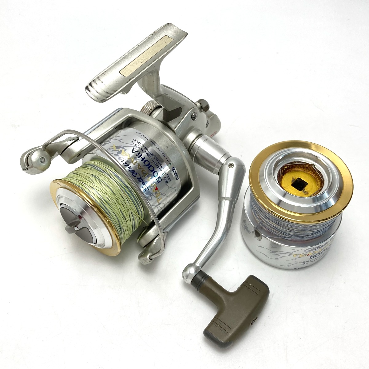 ☆☆【中古】DAIWA ダイワ チームダイワX ソルトウォーター5000HiA 替えスプール付き スピニングリール Cランク