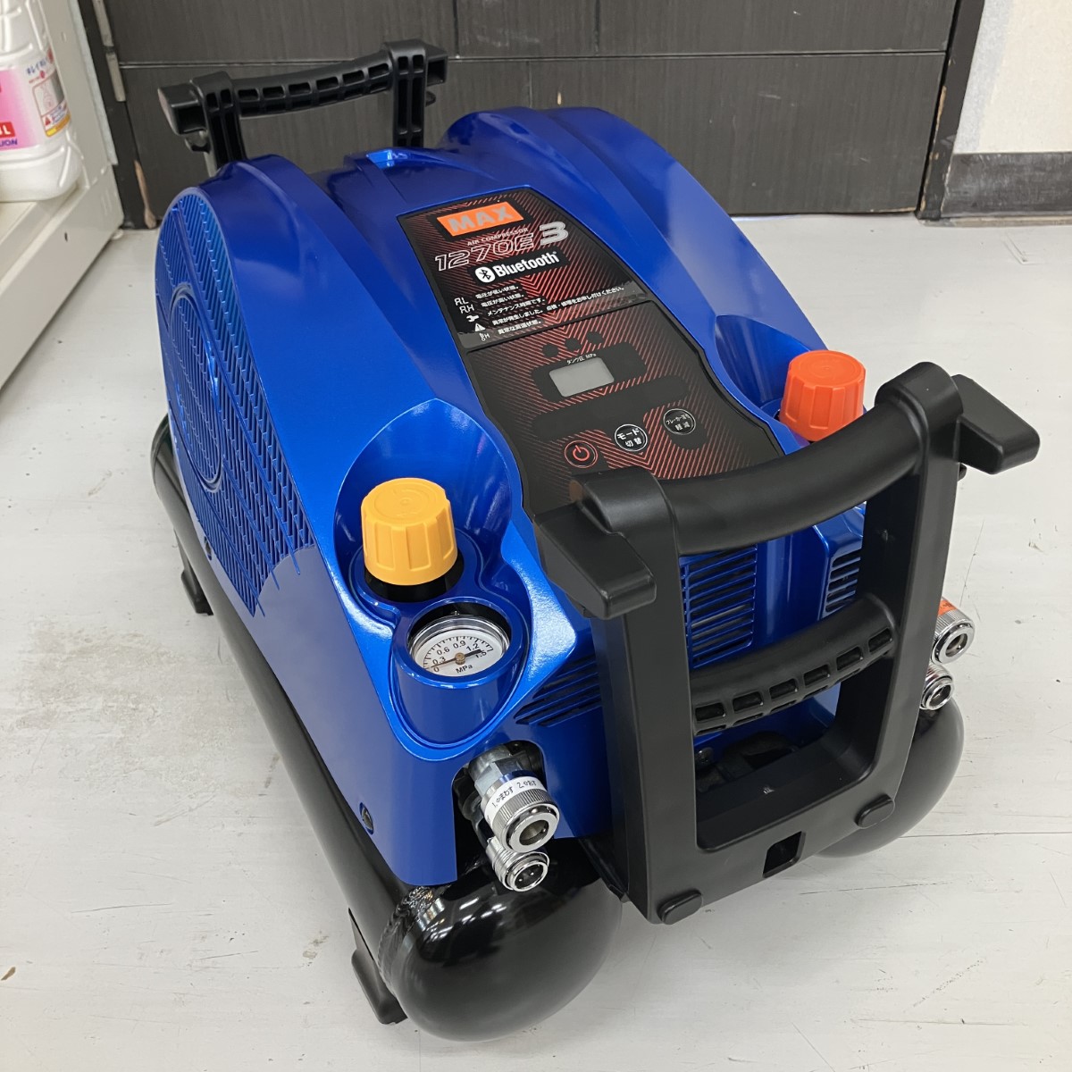 ЗЗ【中古】MAX マックス 100v 11L 常圧2口 高圧2口 エアコンプレッサー 取説付 AK-HL1270E3 プレアデスブルー S位置づける