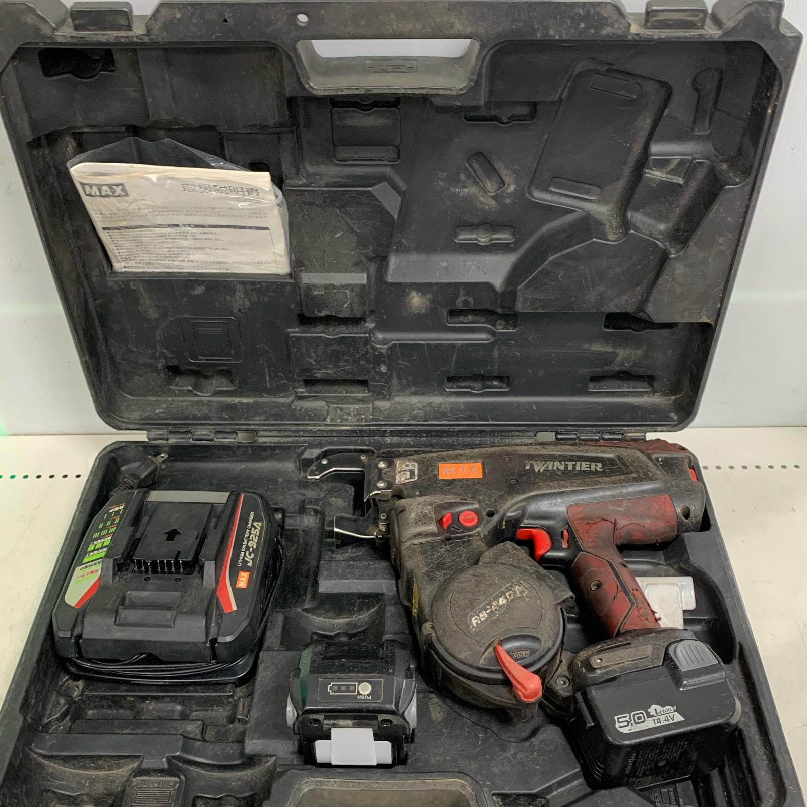 ♭♭【中古】MAX マックス リバータイア ケース、充電器・充電池2個付 14.4v RB-440T-B2C Cランク