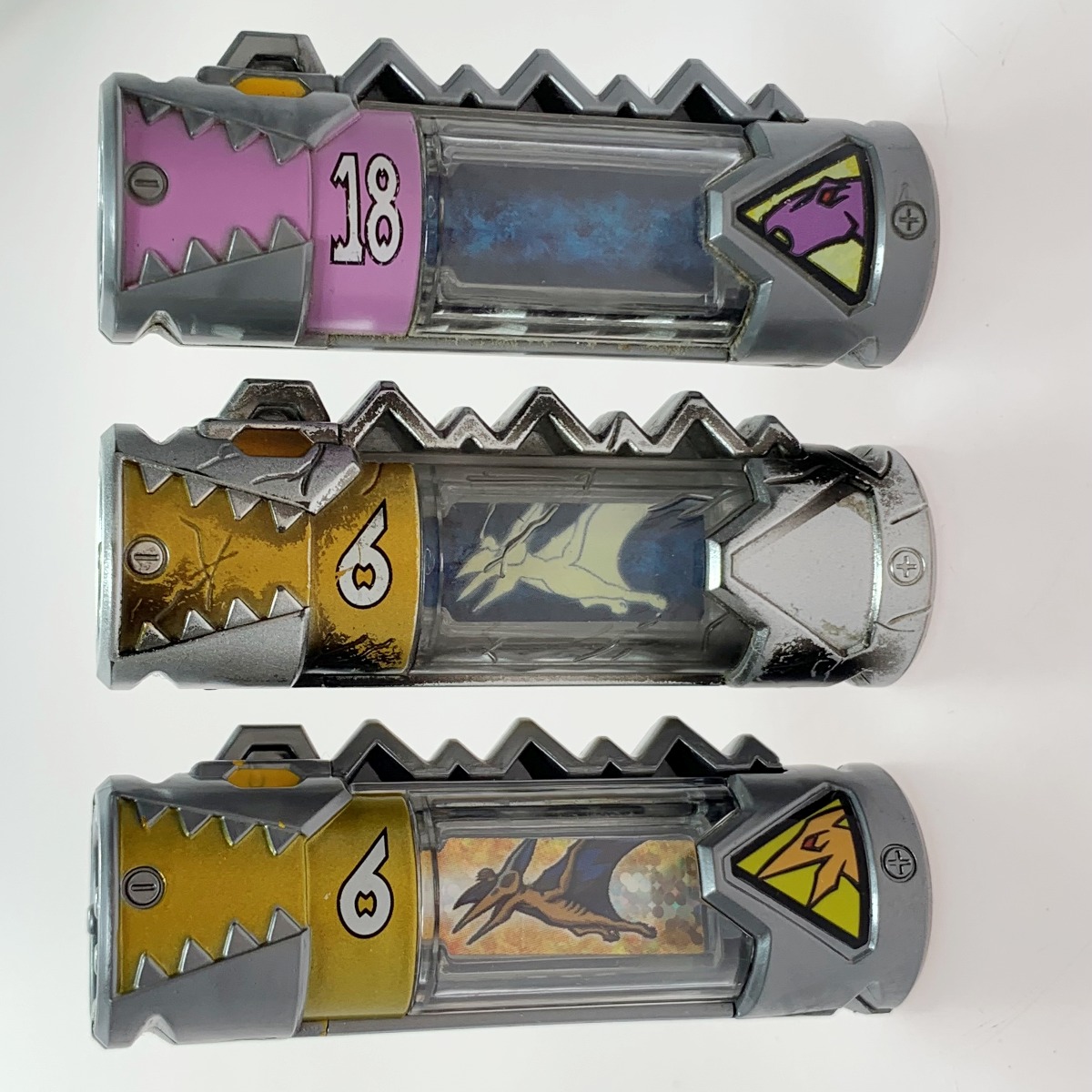 ☆☆【中古】 獣電戦隊キョウリュウジャー 【16】プテラゴードン 【16】プテラゴードン 【18】イゲラノゴン 獣電池3本セット  ホビー Cランク