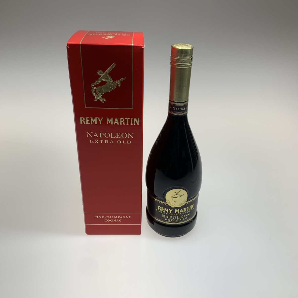 REMY MARTIN CENTAURE XO 箱付き REMYMARTIN Centaure XO