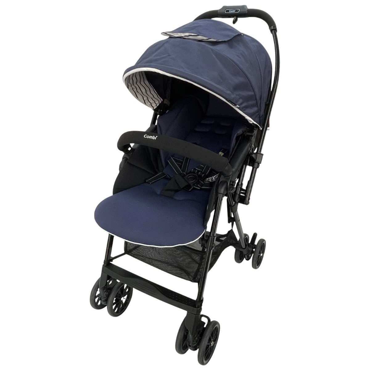 新品・未使用　Combi ラベリタ　ベビーカー　 ネイビー 楽天市場】コンビ ベビーカー ホワイトレーベル ラベリタ エッグ