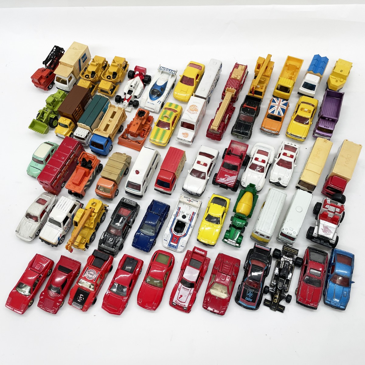 楽天市場】【中古】トミー トミカ 黒箱 54 ニッサン キャブ