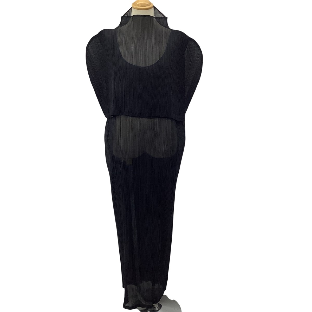 【中古】ISSEY MIYAKE イッセイミヤケ プリーツ 変形 ワンピース SIZE L IM61-FH925 ブラック Bランク 28,463円