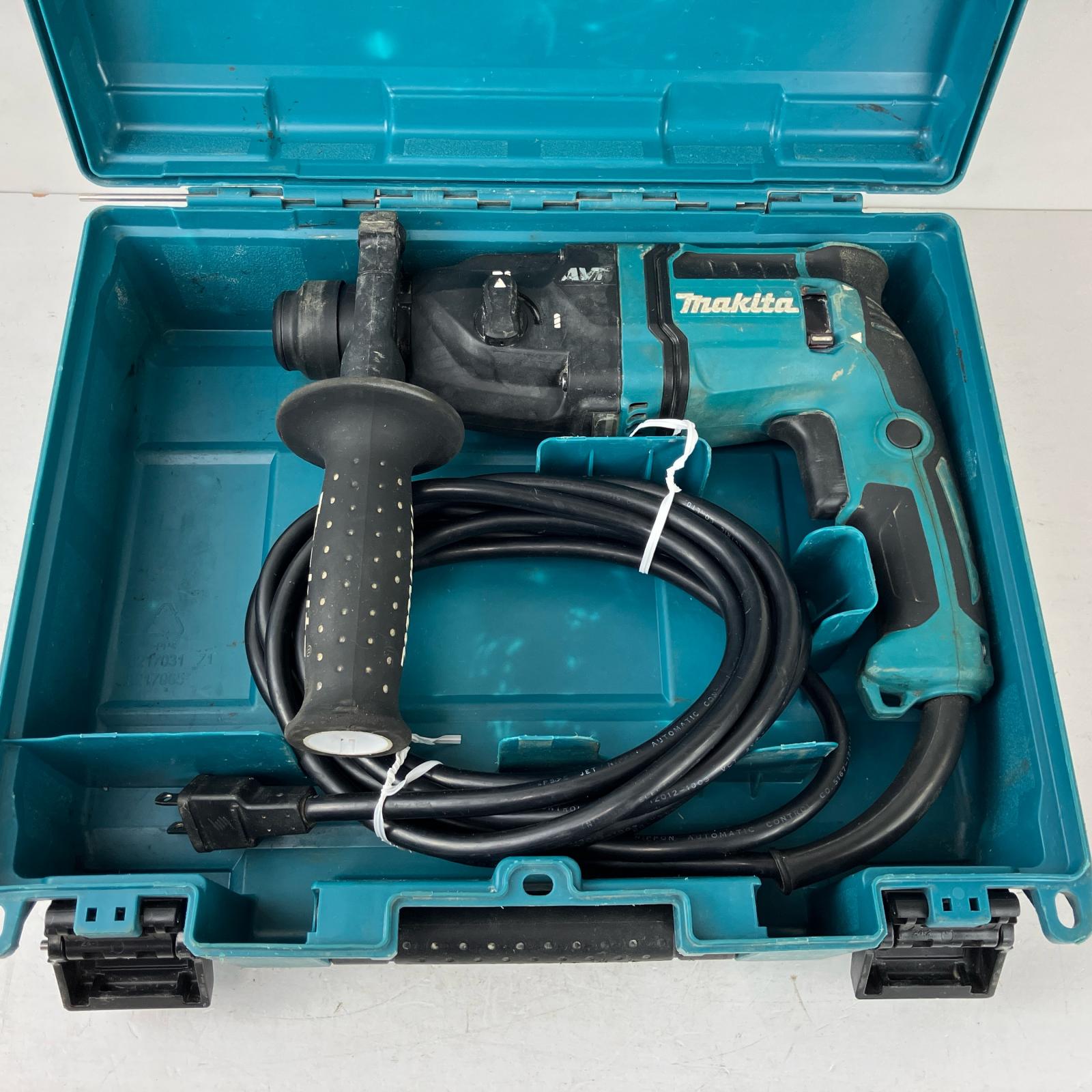 ЗЗ【中古】MAKITA マキタ 18mm 100v ハンマドリル ケース付 HR1841F ブルー Cランク 9,240円