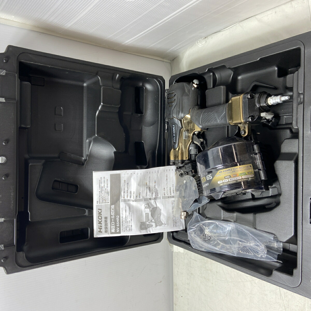 ΦΦ【中古】HiKOKI ハイコーキ 65粍 高圧渦巻き釘打機 NV65HR2 黒いこと×ゴールド A序列付ける
