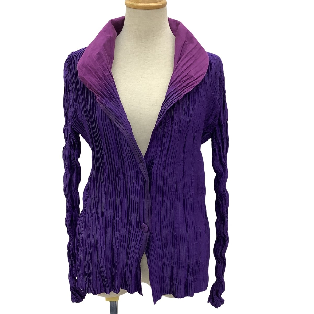 【中古】ISSEY MIYAKE イッセイミヤケ プリーツ ジャケット SIZE 3 IM33FD100 パープル Bランク