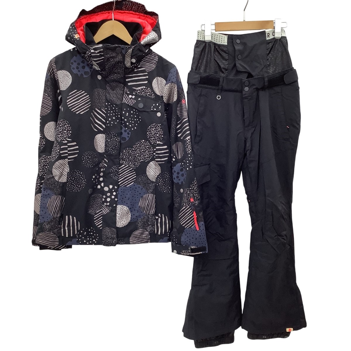 【中古】ROXY ロキシー レディース スノーウェア SIZE S ブラック Bランク