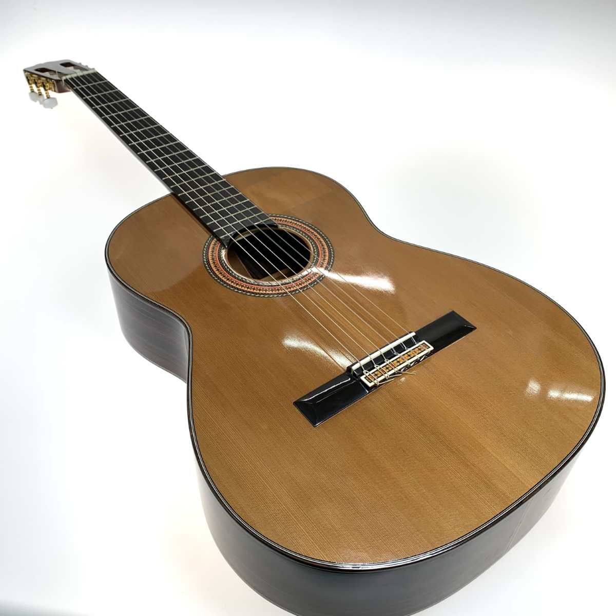 ●●【中古】KODAIRA 楽器 クラシックギター 本体のみ AST60 Bランク 25,696円