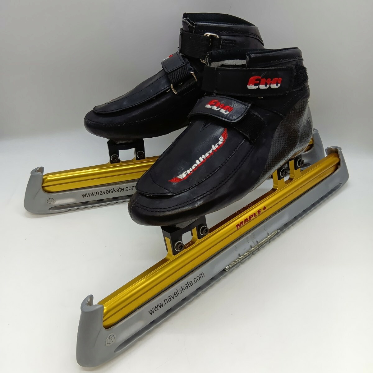 【中古】EVO ショートトラック用滑るシューズ 23.5糎 金モールMAPLE 外辺部押しかぶせる付 C価値づける