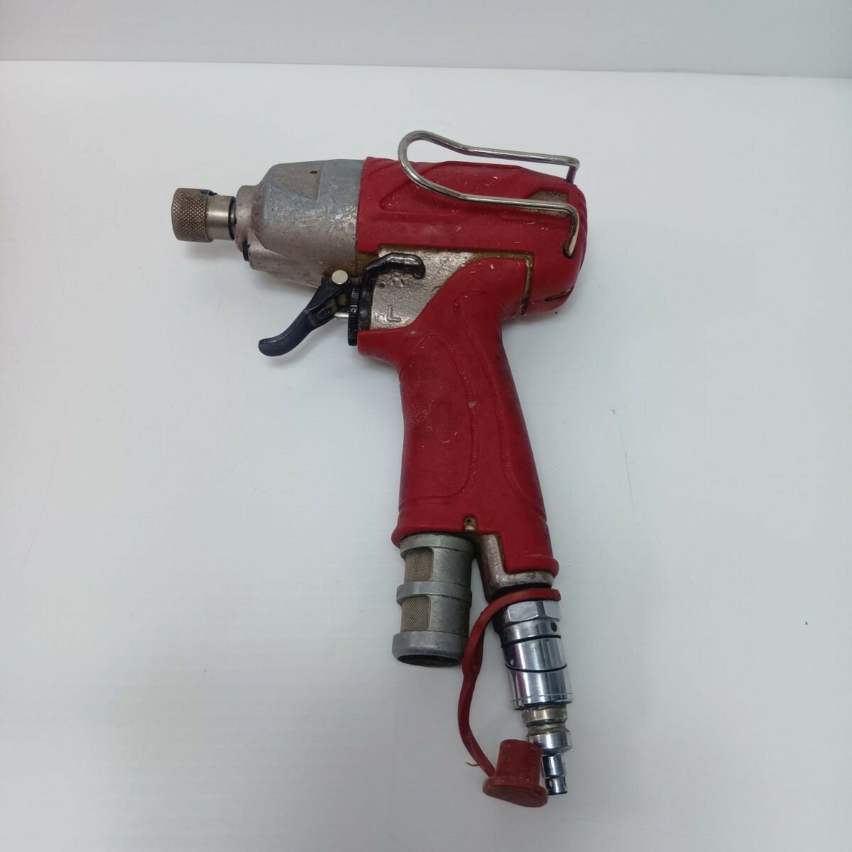 【中古】MAX マックス エアインパクトドライバ　程度C ケース付 高圧 HF-ID7P レッド Cランク