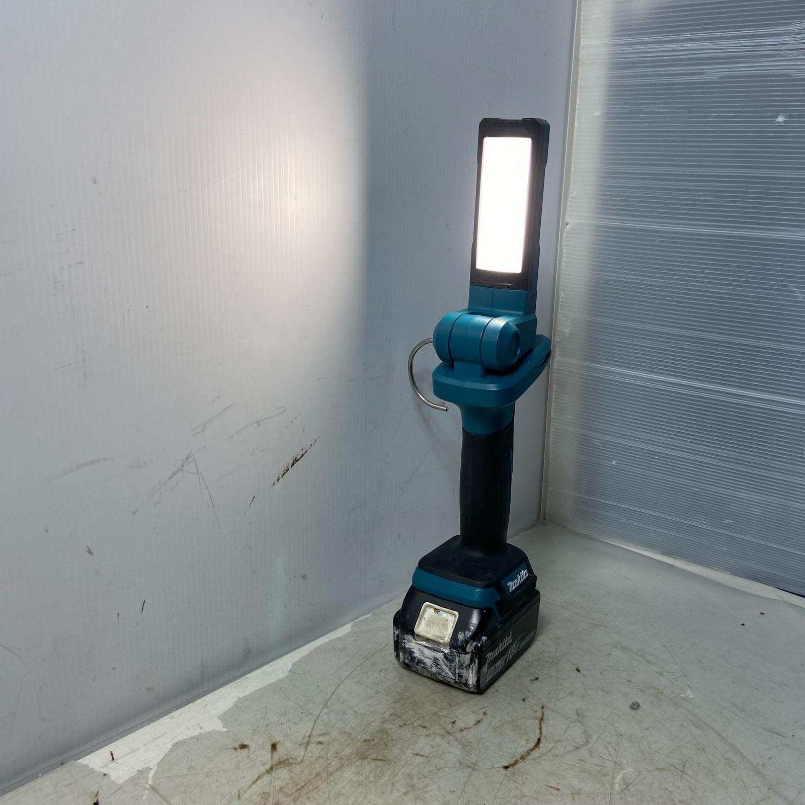 ΦΦ【中古】MAKITA マキタ  14.4V/18V 申し受ける式細工物点火装置 ML816 青色 B価値づける