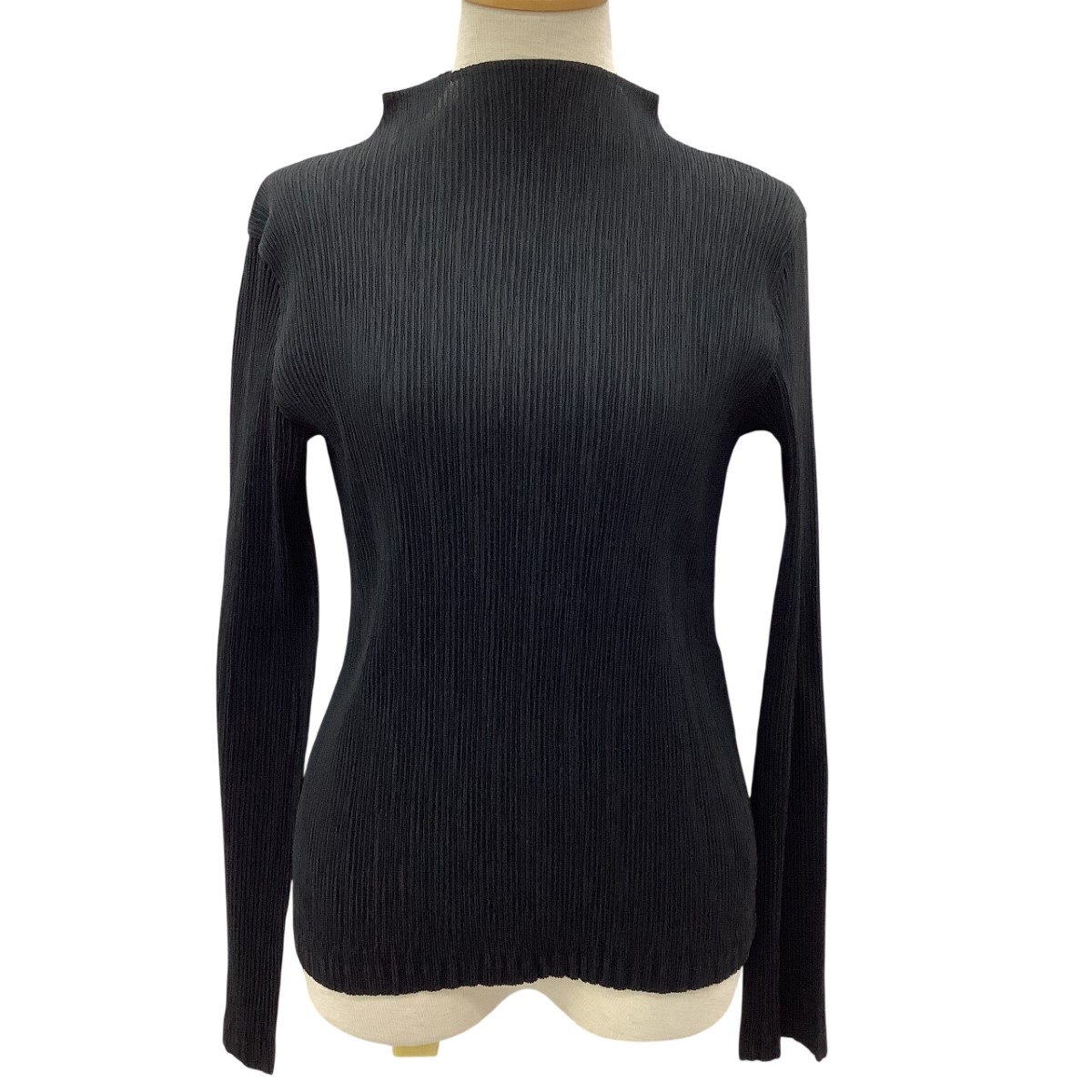 楽天市場】イッセイミヤケ ISSEY MIYAKE ラウンドネック プリーツ