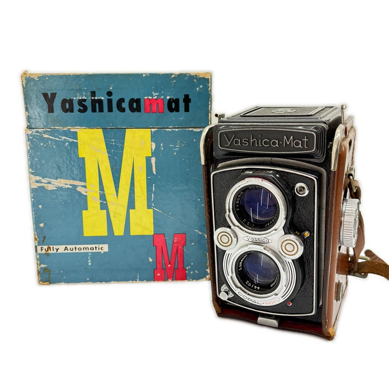 ◆◆【中古】Yashica-Mat 【ジャンク】二眼二眼レフ写真機 箱・容れもの付 D位置づける