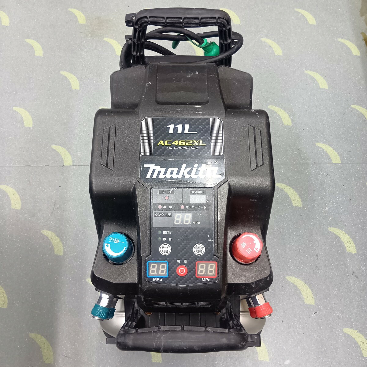 【中古】MAKITA マキタ コンプレッサー 常圧2口 高圧2口 11L 100v 22227330 当てはめる感有 速打ち 詰め直す第四次元約5分 AC462XL 黒いこと C序列付ける