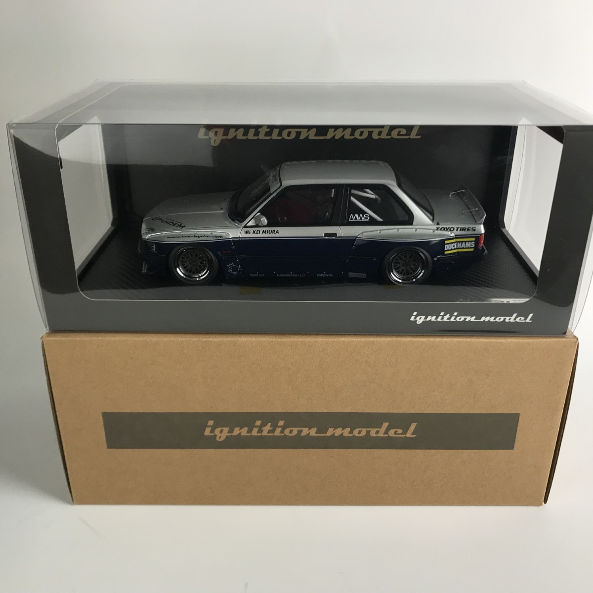 【中古】 イグニッションモデル PANDEM 30 Silver/Blue 1/18 3717 A序列付ける