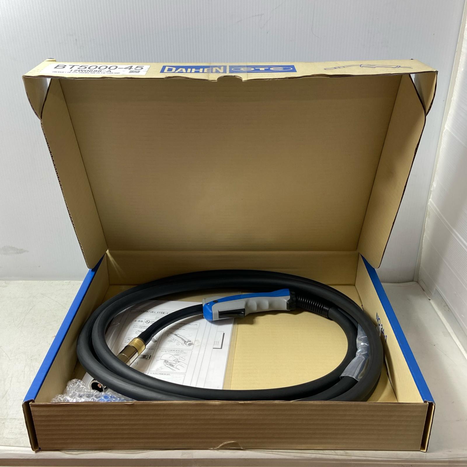 ΦΦ【中古】DAIHEN 半自動小銃 溶接 懐中電灯 青碧懐中電灯  長さ 4.5m 500A用 BT5000-45 S序列付ける