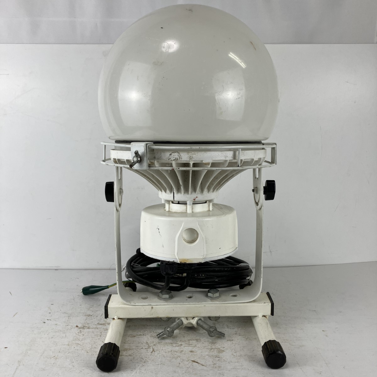 ЗЗ【中古】NICHIDO 日動工業 (3) 100v 10800Lm LEDライト ディスクボール L100W-AB-50K ホワイト Cランク 10,032円