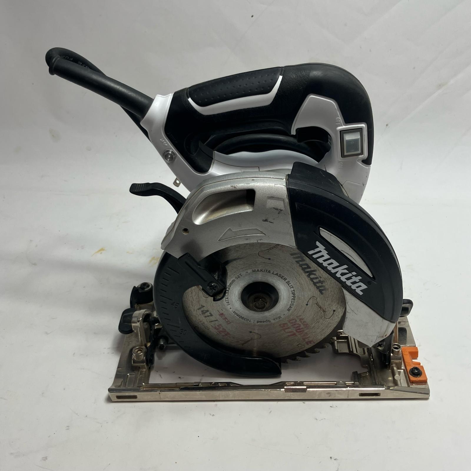 【中古】MAKITA マキタ 丸のこ  5331 B位置づける