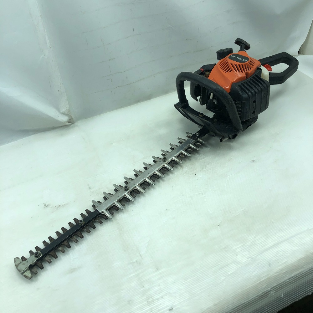 ◇◇【中古】HITACHI 日立 工具関連用品 エンジントリマー 本体のみ 2サイクル CH22EBP オレンジ Cランク